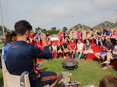 Hockeycultuur: waarom hockey meer is dan een sport! Hockeycultuur: waarom hockey meer is dan een sport!